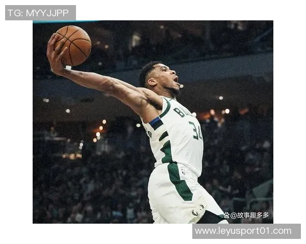 字母哥荣膺周最佳赛季前三战场均36分16板7助投篮命中率高达683